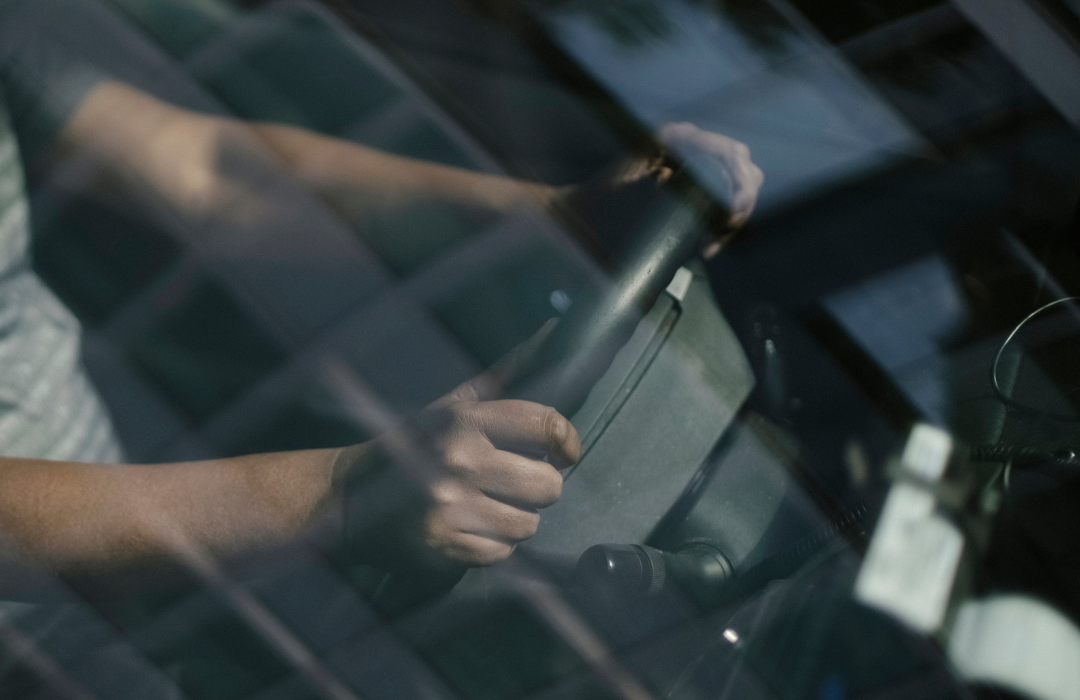 What is needed to become a taxi driver in Glasgow explained for aspiring drivers.